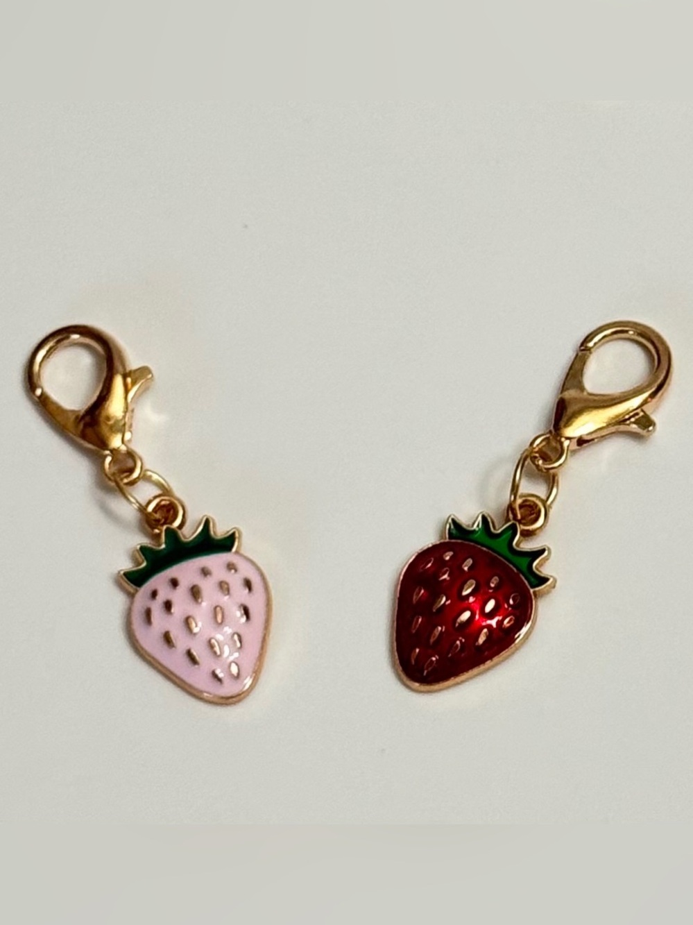 Mini Strawberry Clip Charms (2) Pick Your Color Kawaii Zipper Pull NWOT - Picture 2 of 2